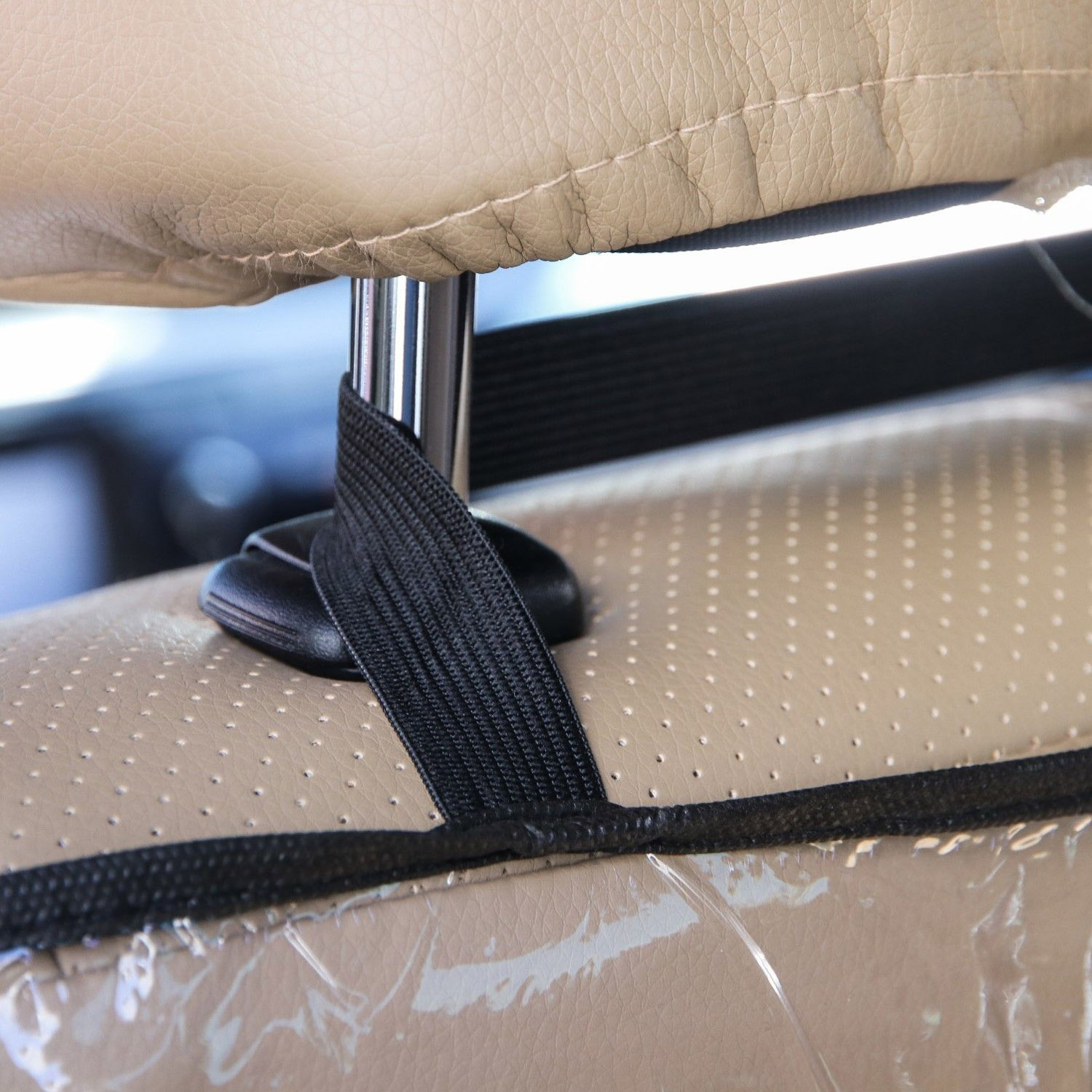 яяяЗащитная накидка на спинку сидения автомобиля, 60х40, ПВХ, 2 кармана 4940725