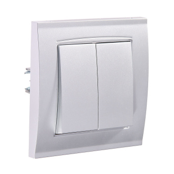 Выключатель Бриллиант СП 2кл. серебро 10А IP20 UNIVersal 7949650