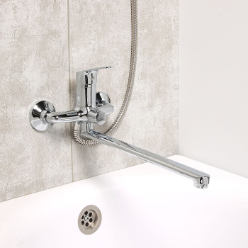 Смеситель для ванны Milardo Simp SIMSB02M10, длинный излив, однорычажный, с лейкой